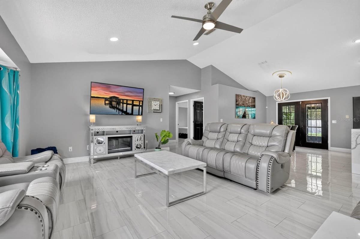 1845 WILLOW OAK DRIVE — photo 8 of 52