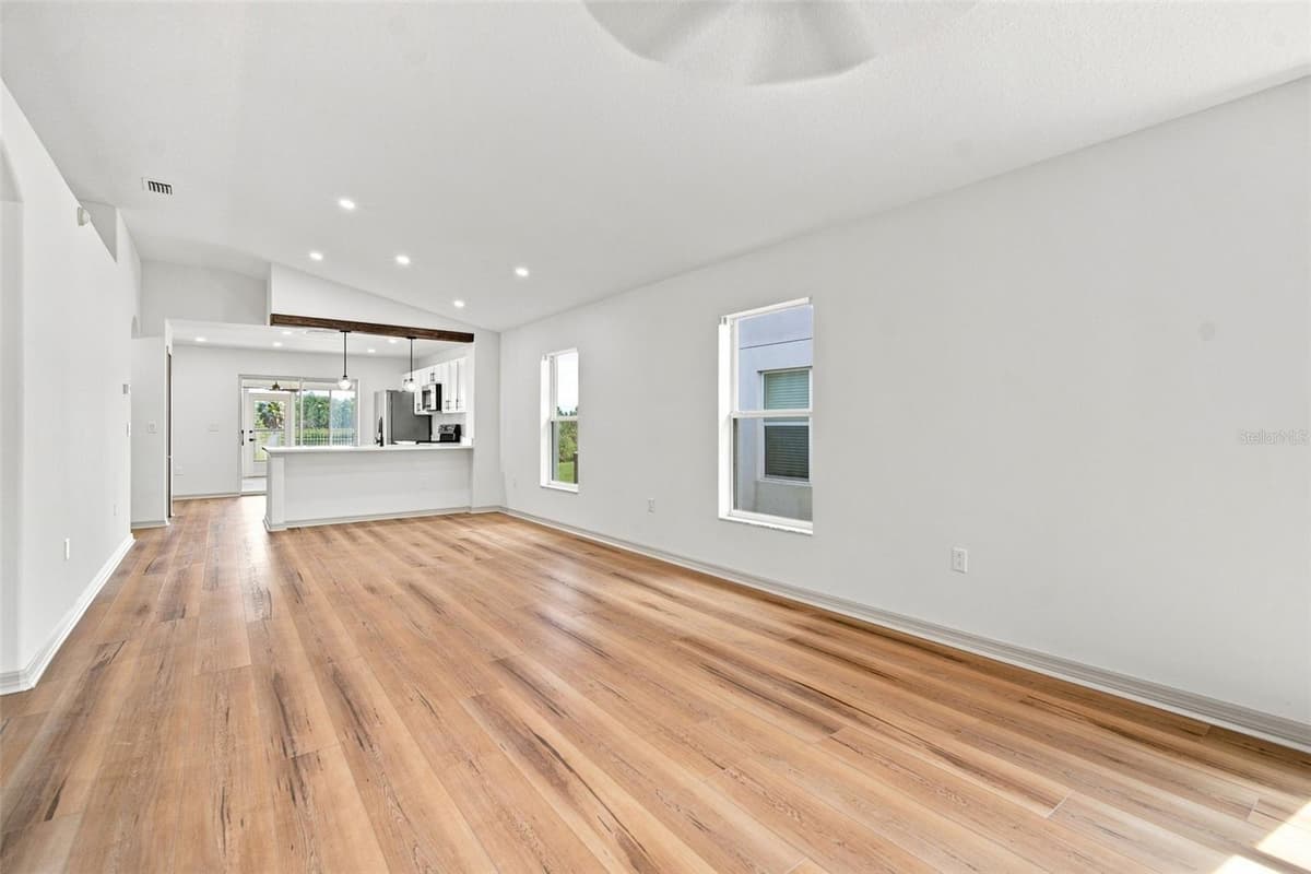 7254 LUMBER PORT DRIVE — photo 33 of 46