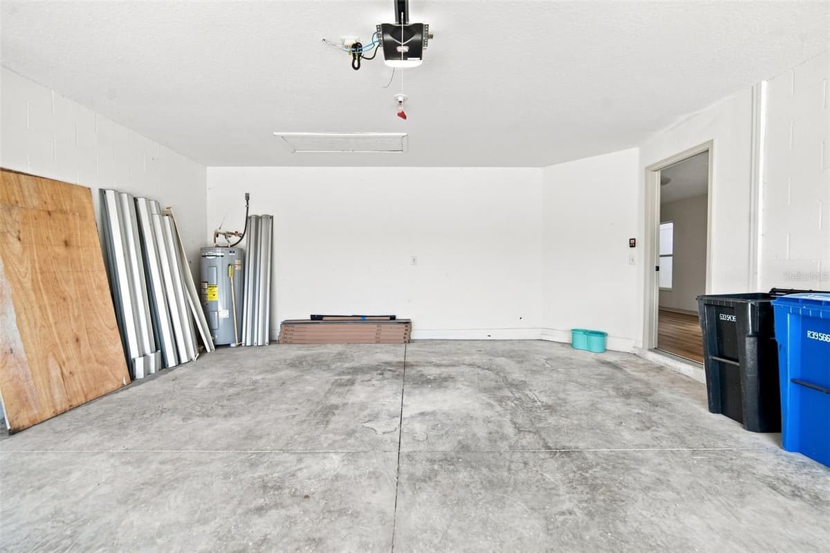 7254 LUMBER PORT DRIVE — photo 42 of 46