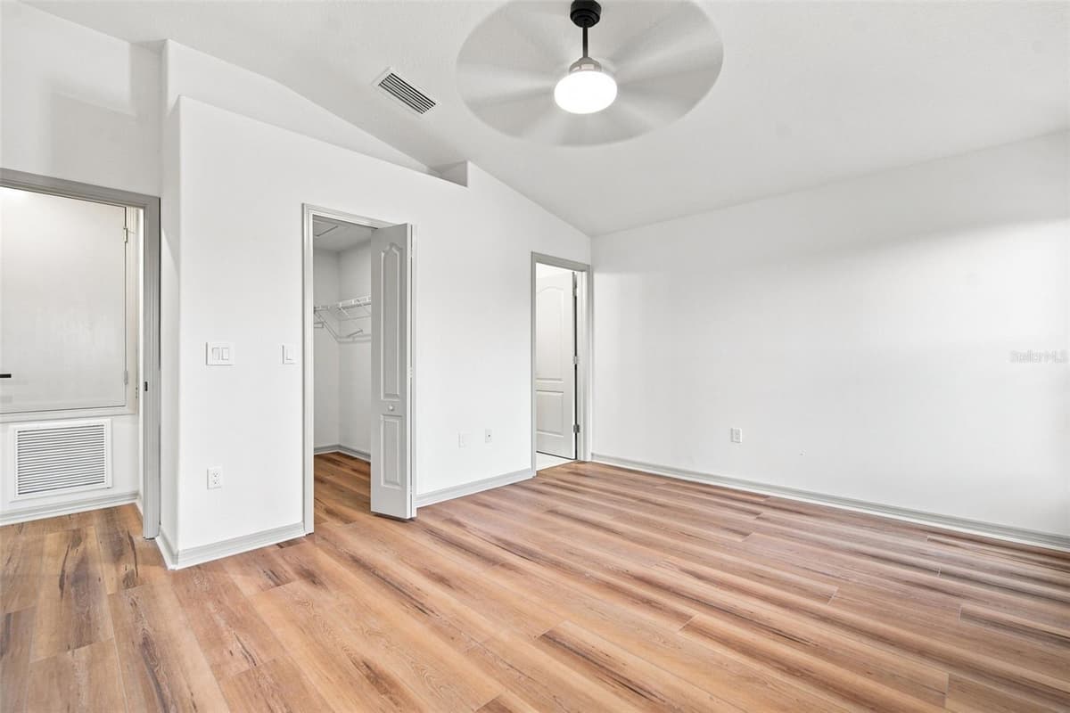 7254 LUMBER PORT DRIVE — photo 37 of 46