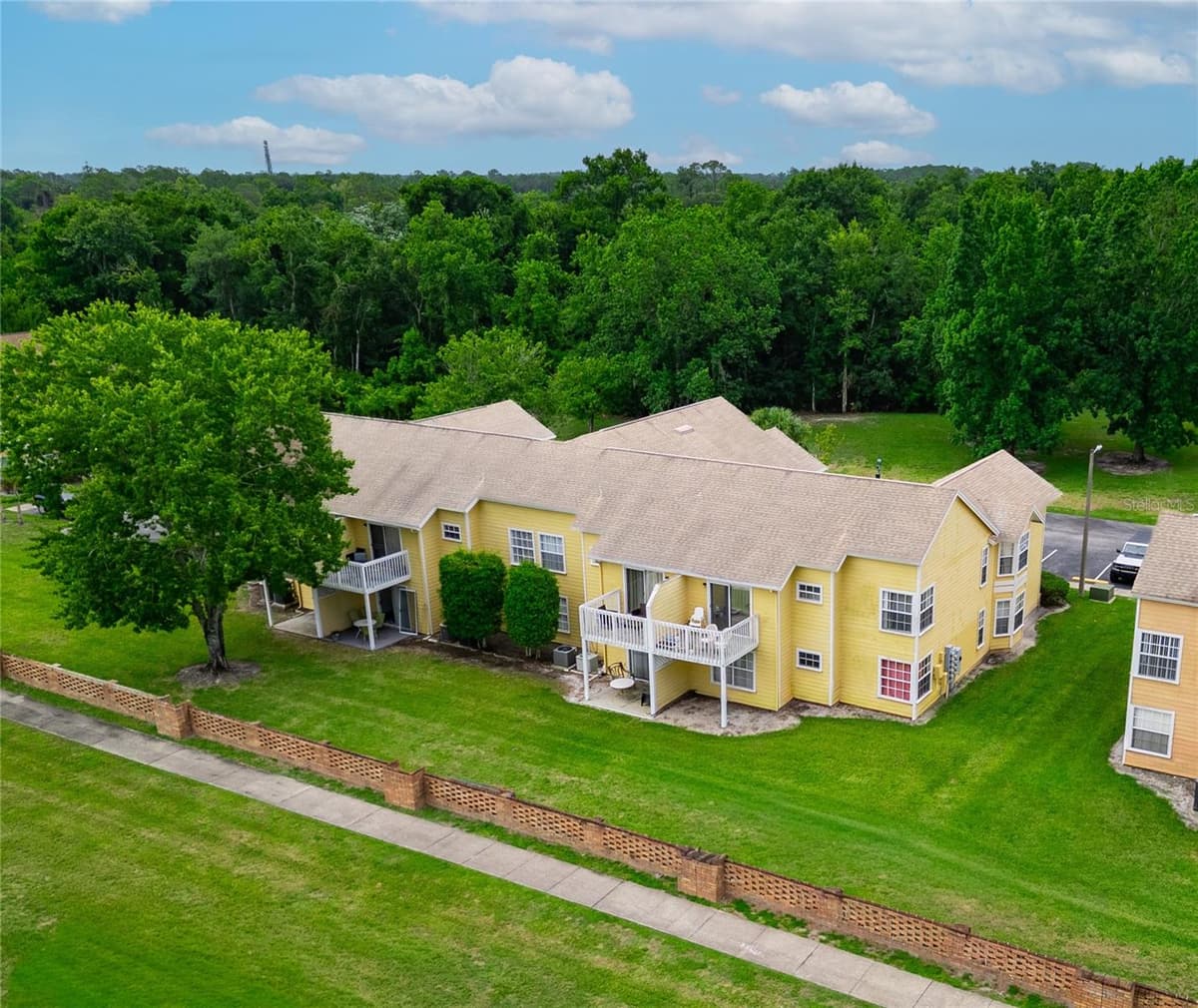 2440 SWEETWATER CLUB CIRCLE — photo 17 of 21