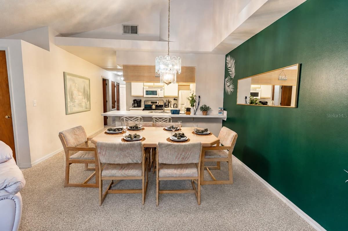 2440 SWEETWATER CLUB CIRCLE — photo 5 of 21