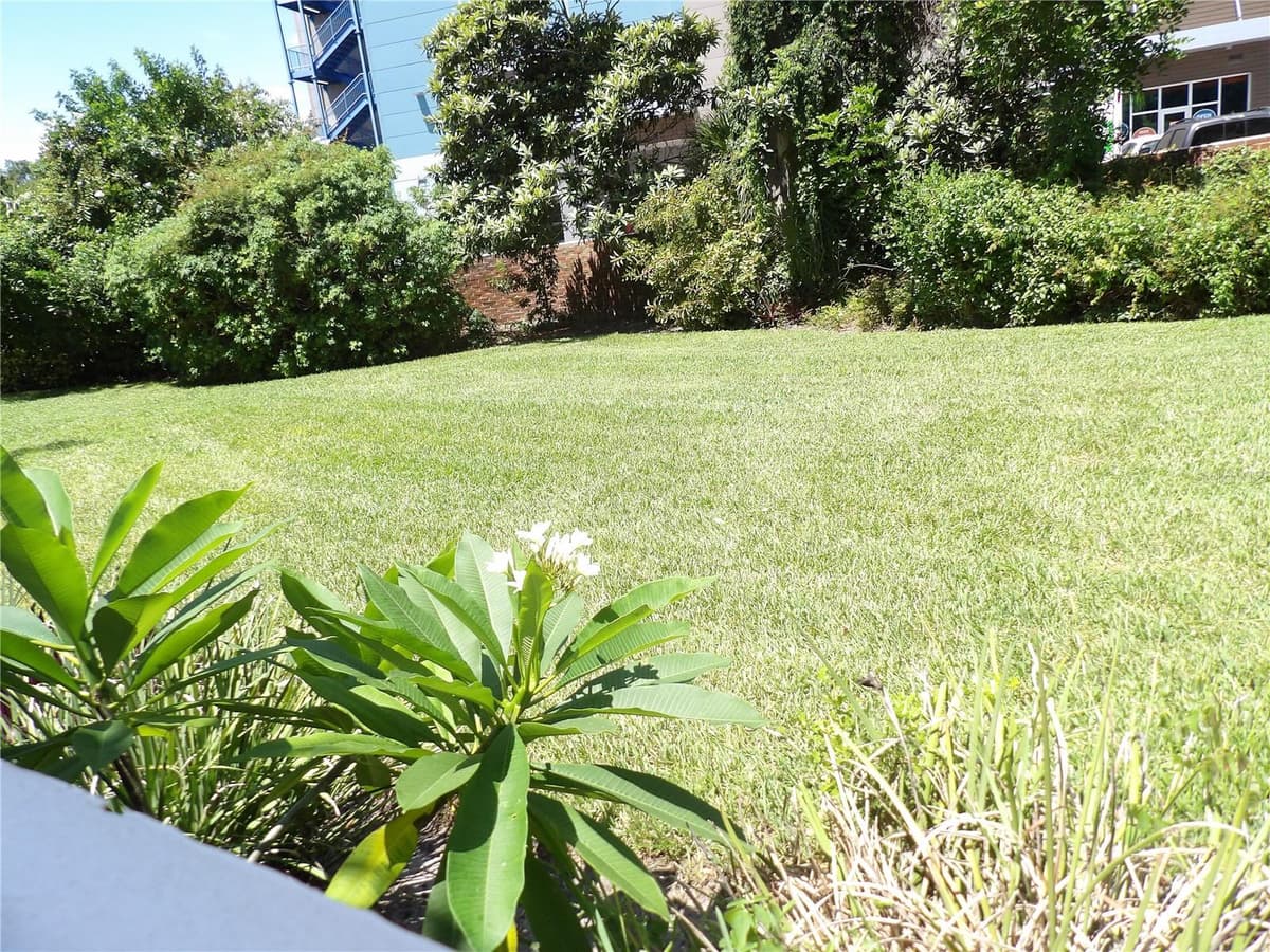 2623 SEVILLE BOULEVARD — photo 19 of 31