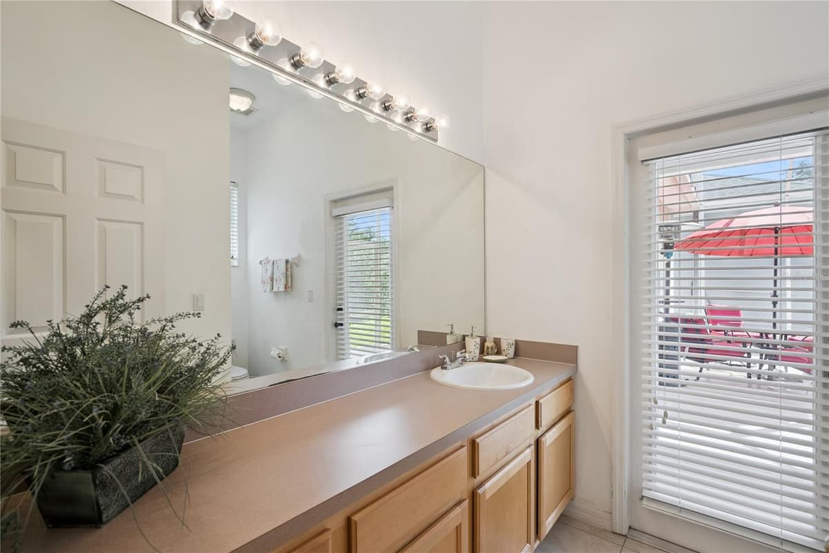 1040 KERSFIELD CIRCLE — photo 25 of 41