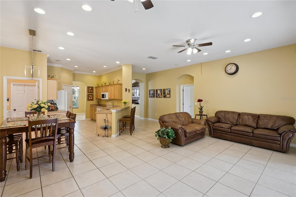 1040 KERSFIELD CIRCLE — photo 12 of 41
