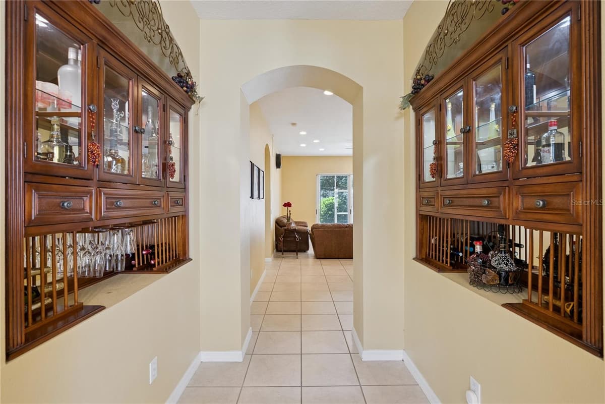 1040 KERSFIELD CIRCLE — photo 18 of 41