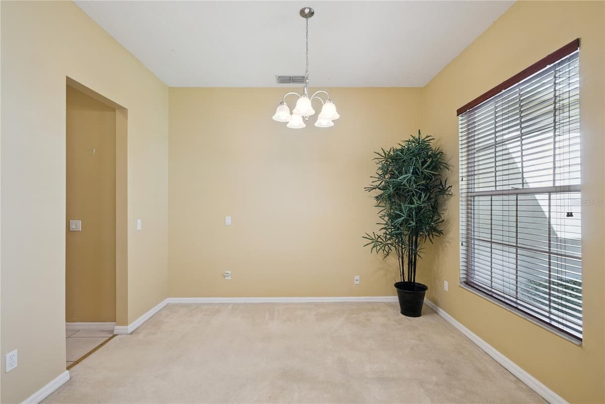 1040 KERSFIELD CIRCLE — photo 5 of 41
