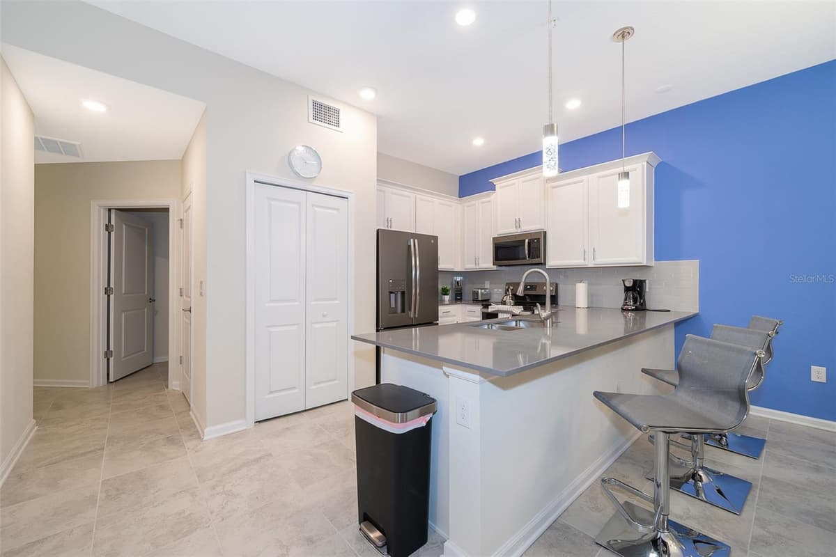 817 OCEAN COURSE AVENUE — photo 7 of 29