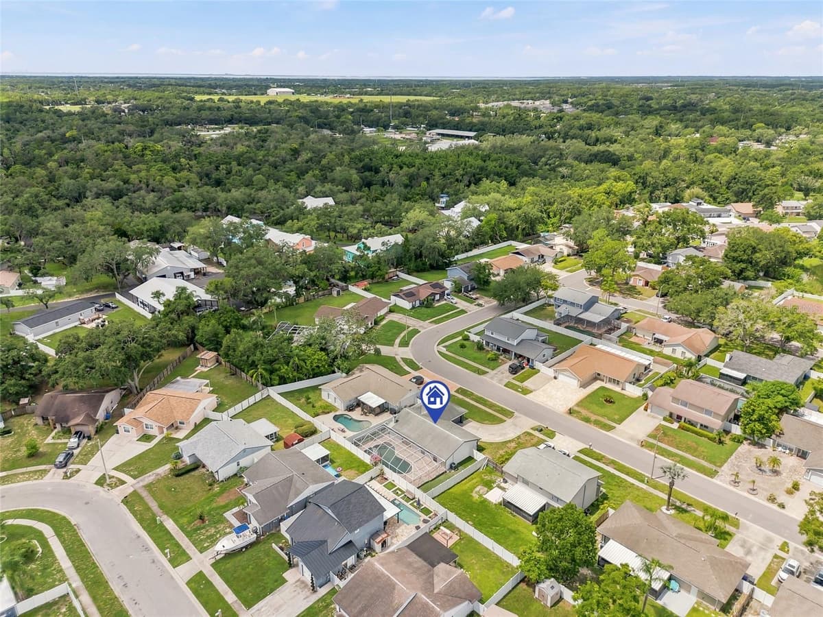 12511 CARDIFF DRIVE — photo 34 of 39
