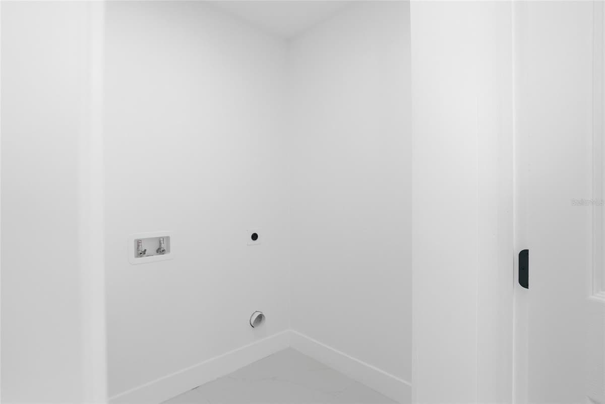 12511 CARDIFF DRIVE — photo 39 of 39