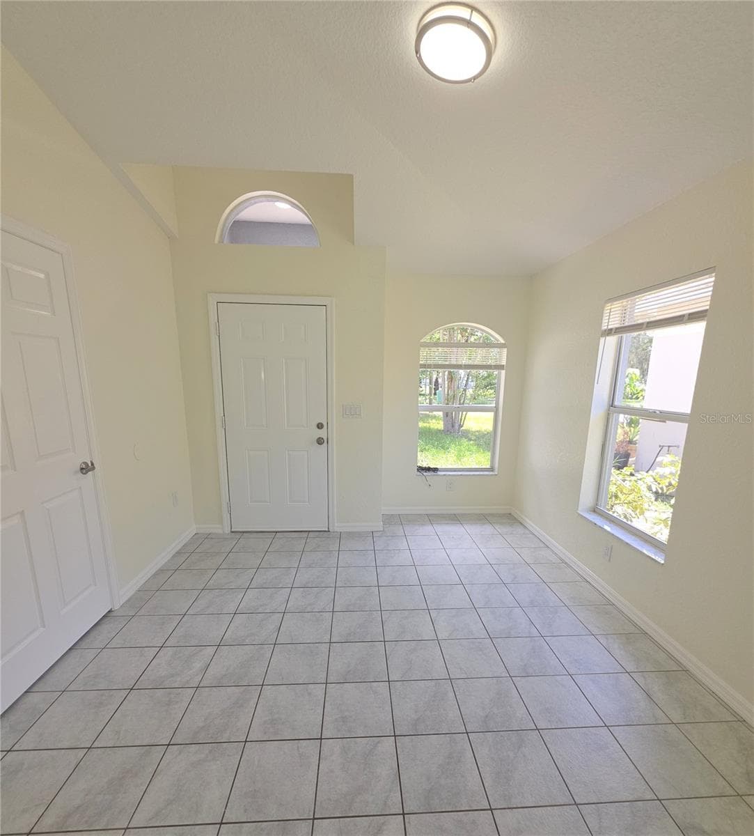 6109 GEORGIA AVENUE — photo 2 of 37