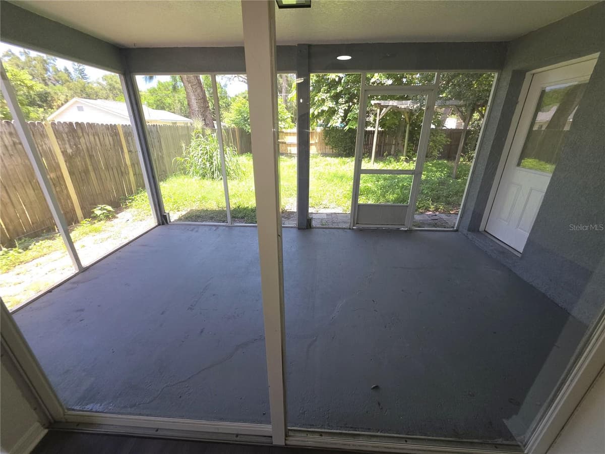 6109 GEORGIA AVENUE — photo 6 of 37