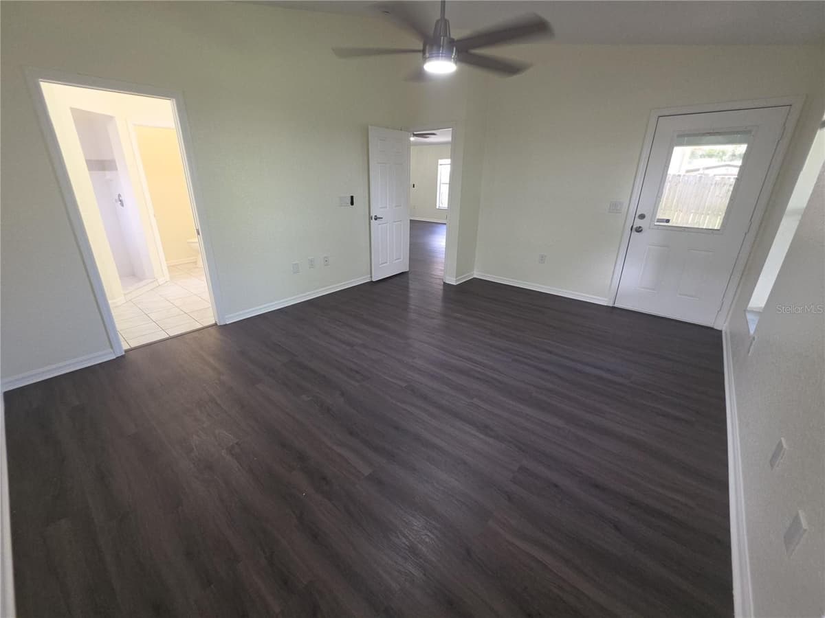6109 GEORGIA AVENUE — photo 8 of 37