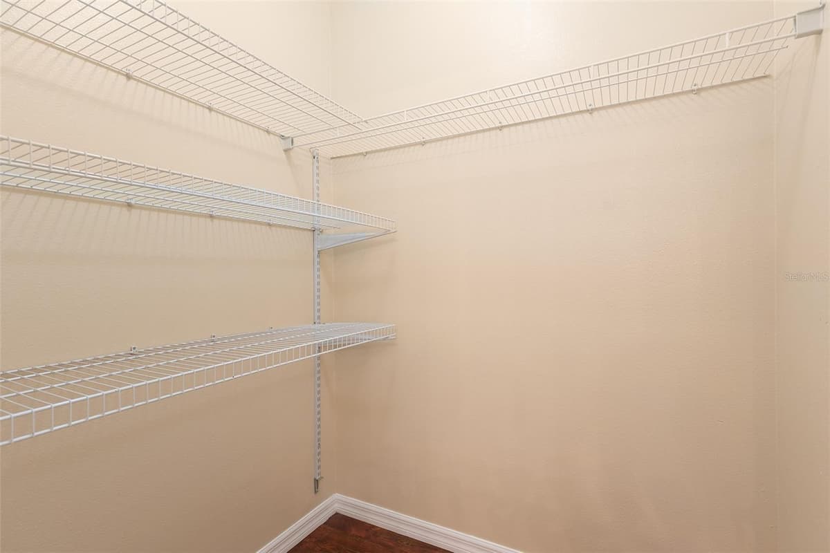 9866 TIVOLI VILLA DRIVE — photo 13 of 21