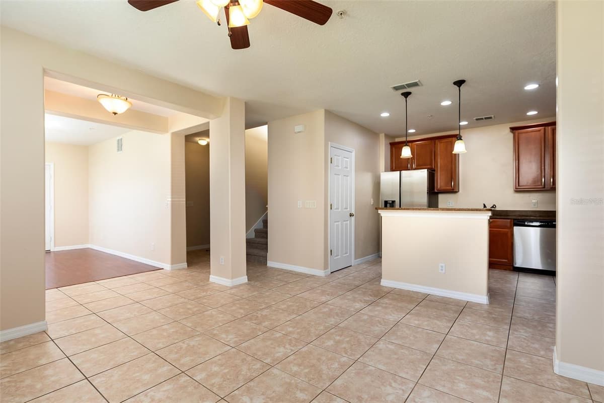 9866 TIVOLI VILLA DRIVE — photo 4 of 21