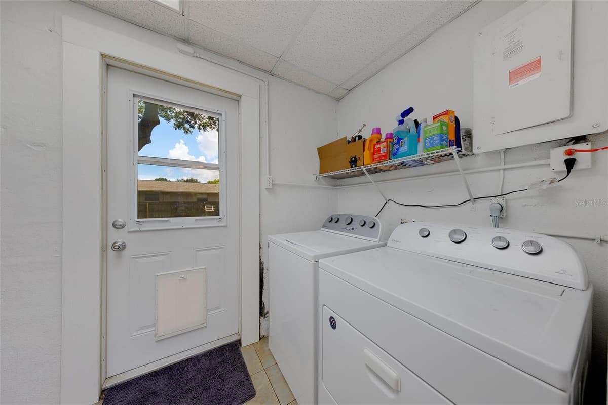 2773 BELLE HAVEN DRIVE — photo 19 of 34
