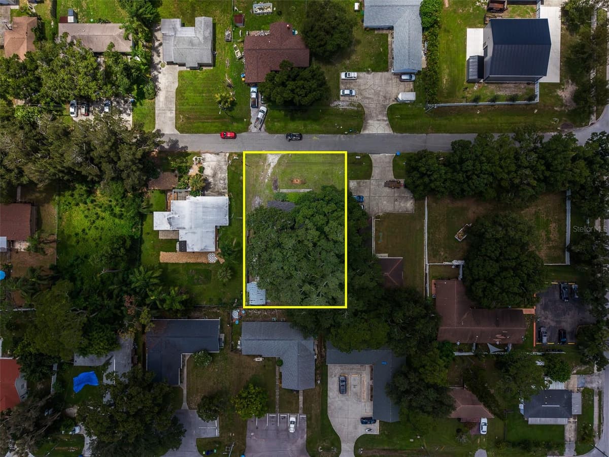2773 BELLE HAVEN DRIVE — photo 31 of 34