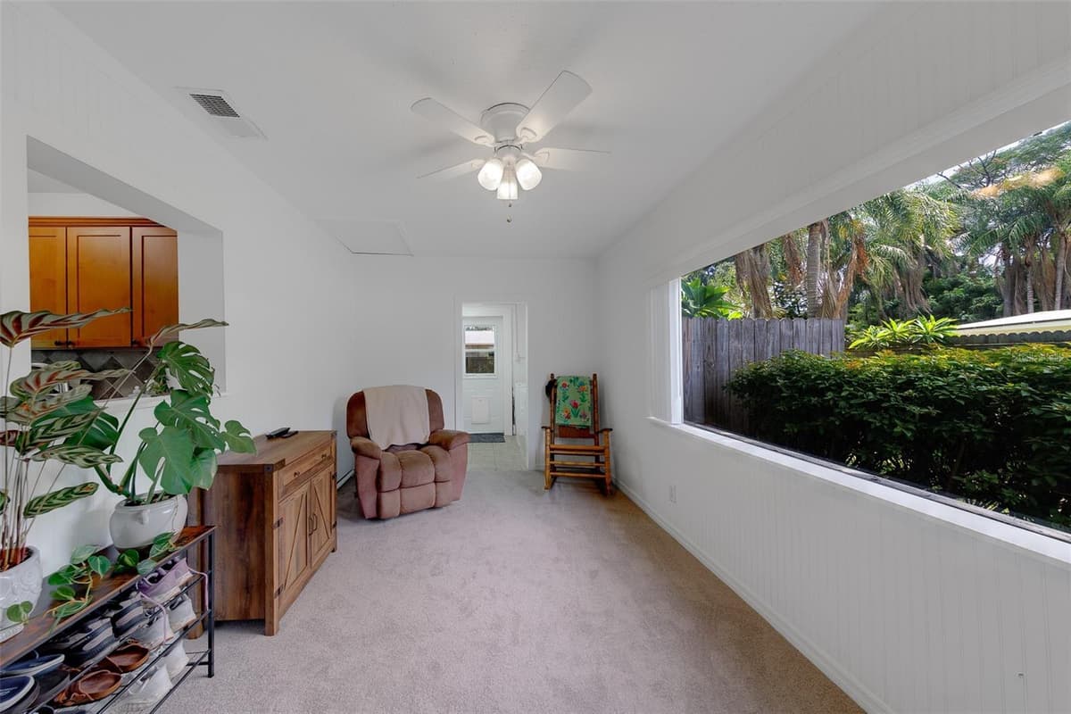 2773 BELLE HAVEN DRIVE — photo 11 of 34