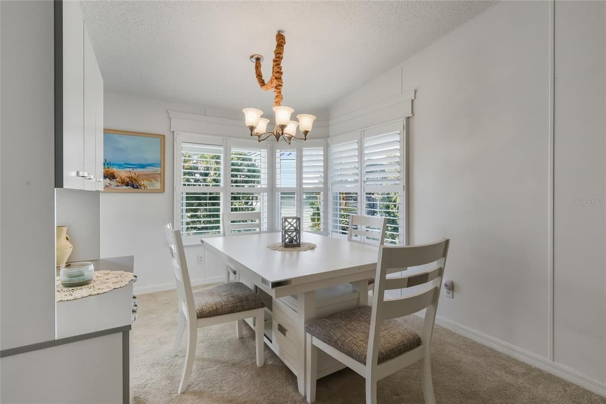 116 DOLPHIN DRIVE — photo 9 of 37