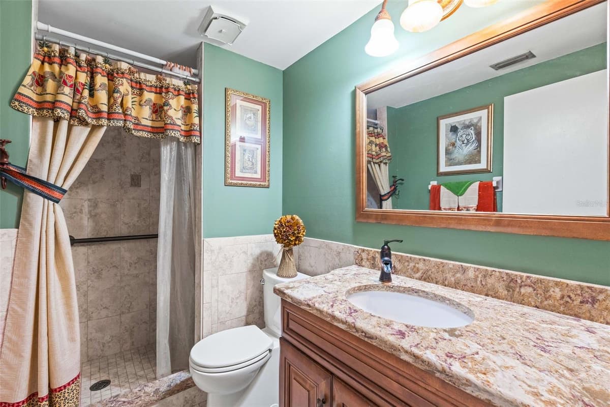 2545 EDNOR STREET — photo 46 of 50