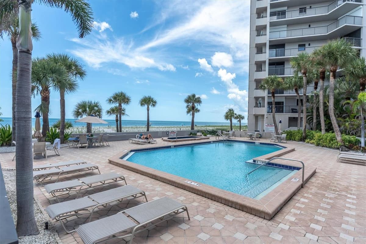 1600 GULF BOULEVARD — photo 48 of 58