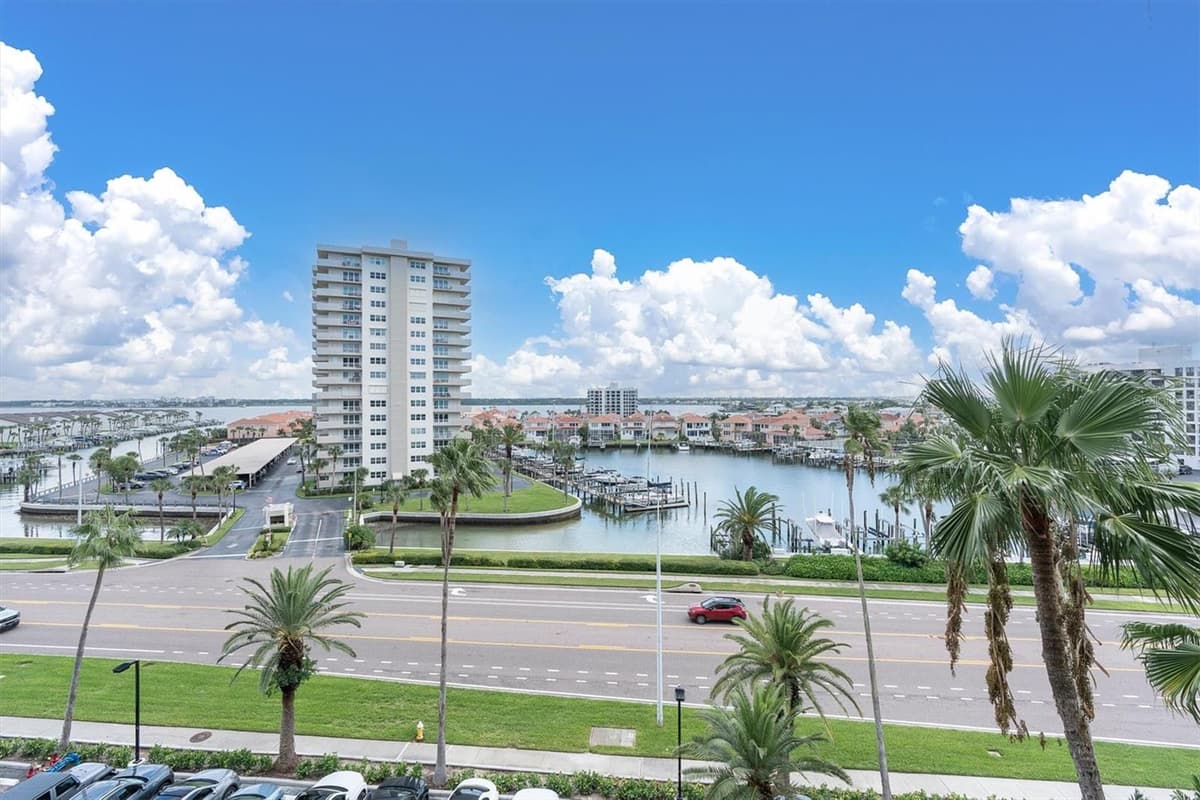 1600 GULF BOULEVARD — photo 33 of 58