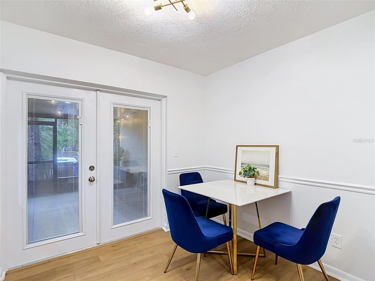 14732 PINE GLEN CIRCLE — photo 14 of 63