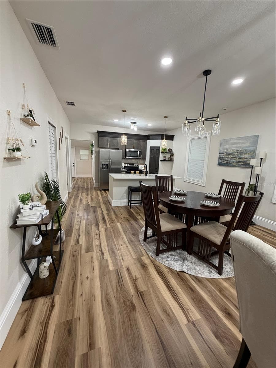 919 26TH AVENUE — photo 8 of 26