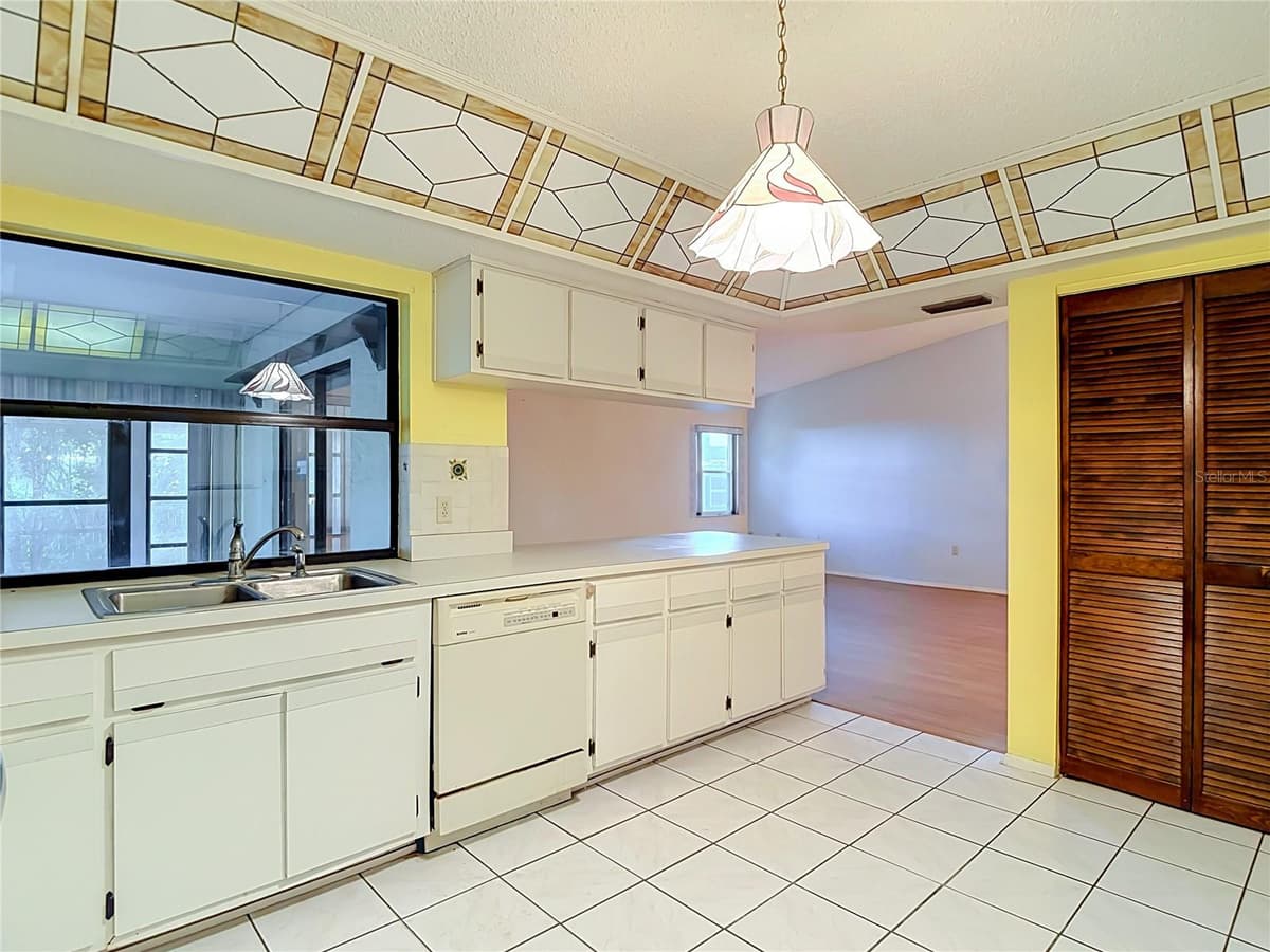 7622 CLOVIS COURT — photo 23 of 58