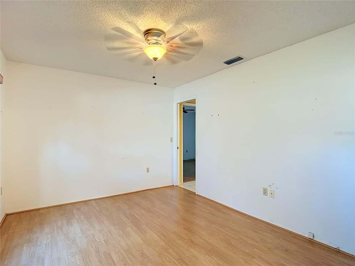 7622 CLOVIS COURT — photo 11 of 58