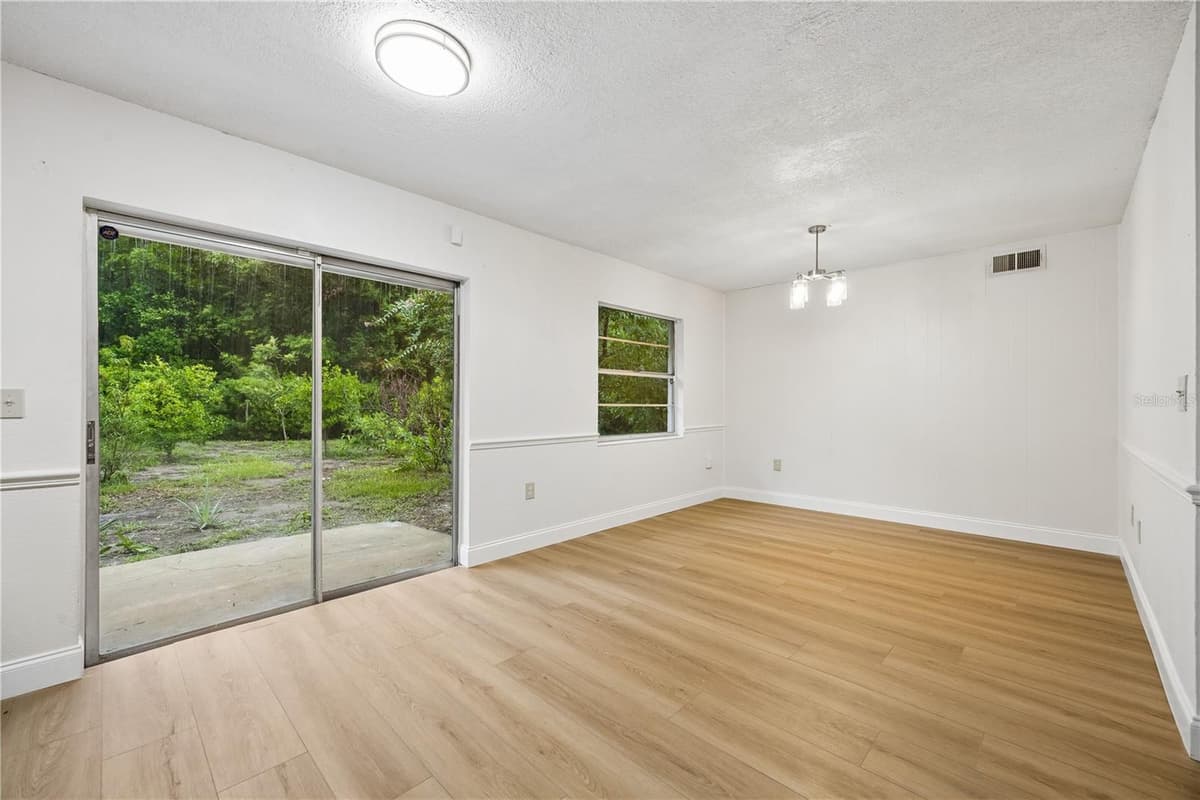 3688 RUNDO DRIVE — photo 9 of 17
