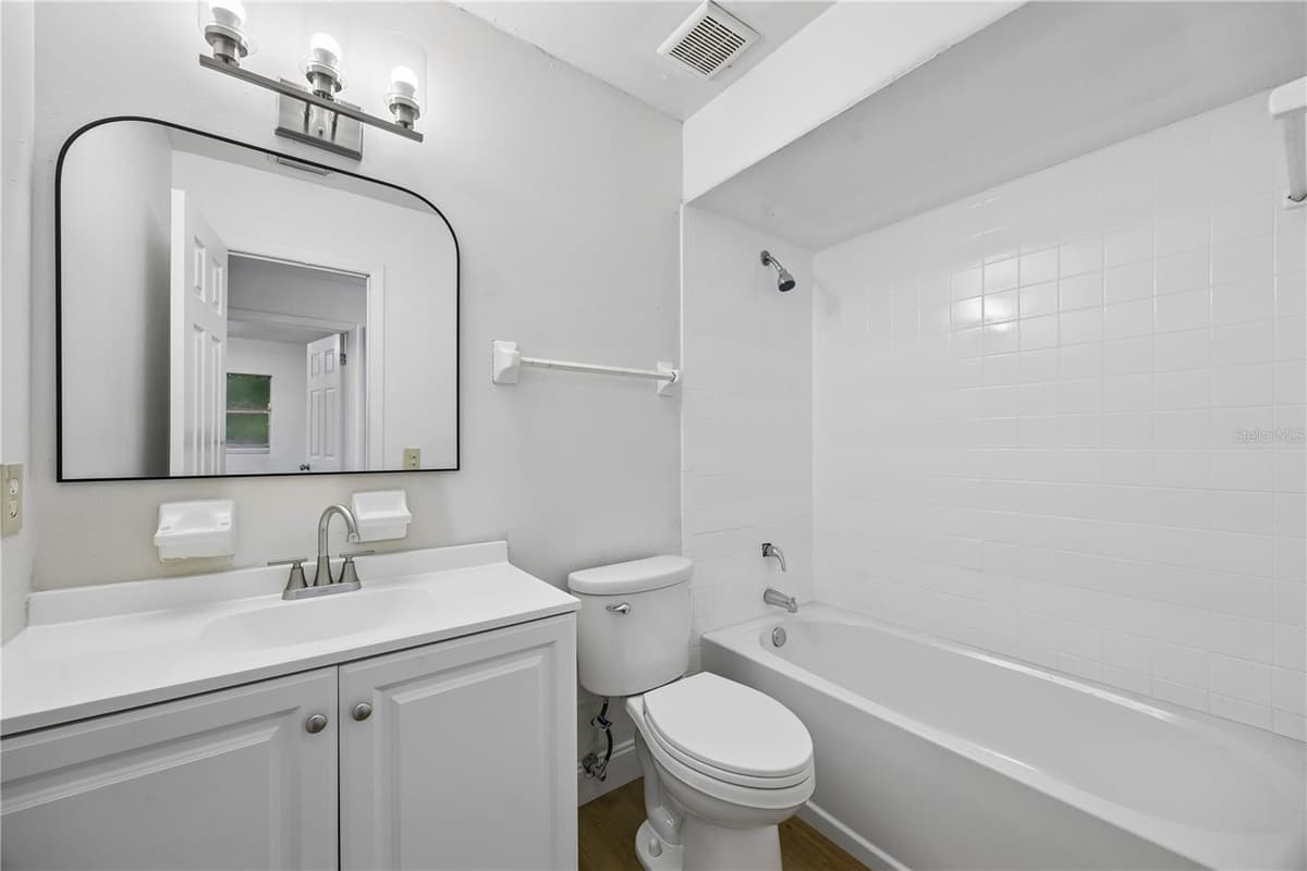 3688 RUNDO DRIVE — photo 15 of 17