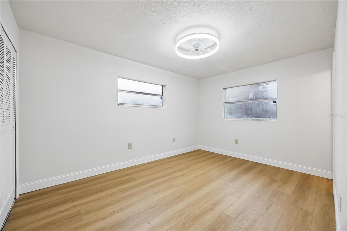 3688 RUNDO DRIVE — photo 11 of 17