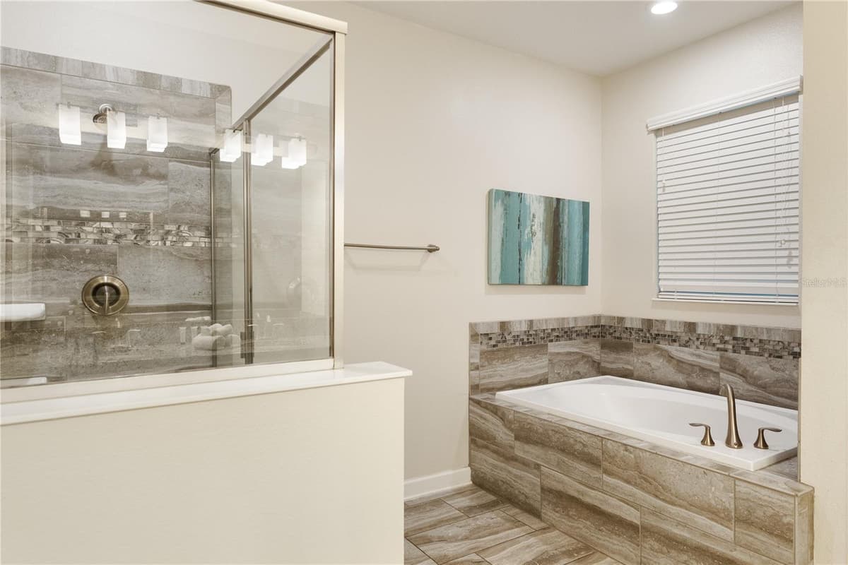 9004 HAZARD STREET — photo 11 of 35