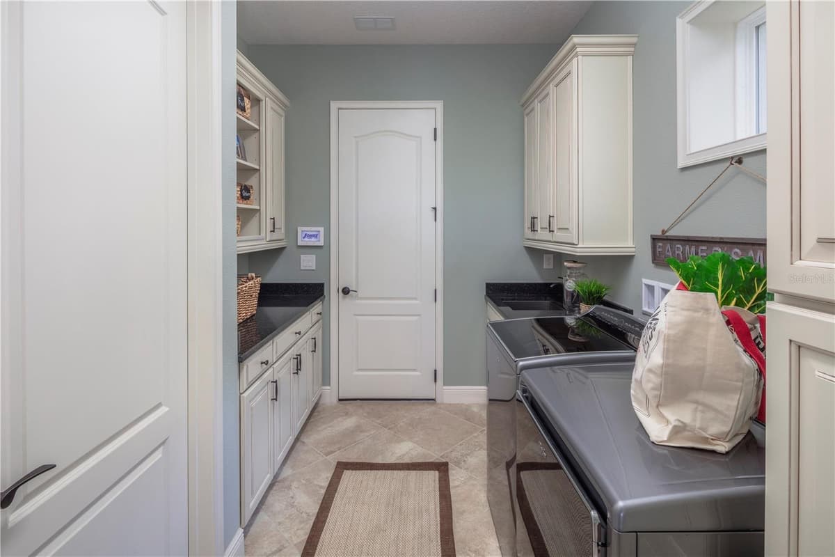2454 DREAM HOME COURT — photo 15 of 30