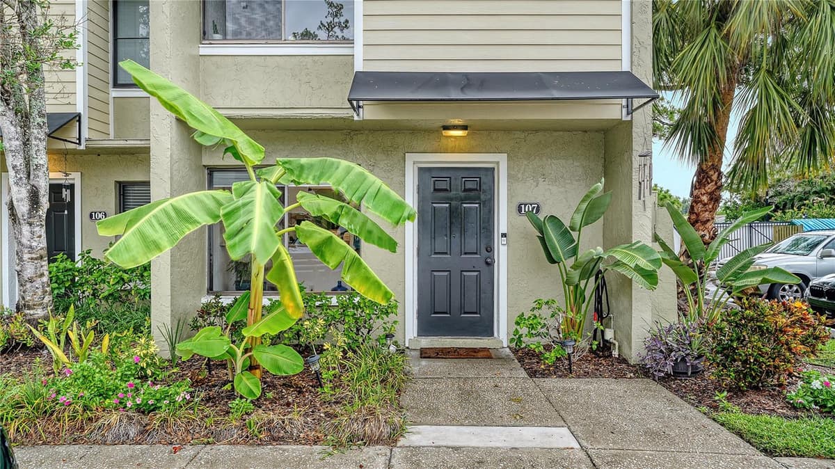 4906 25TH STREET — photo 3 of 38