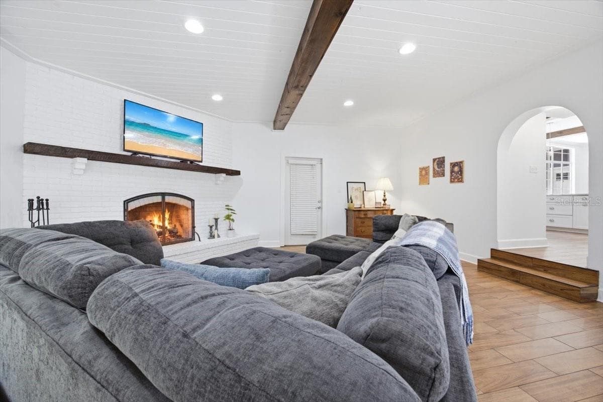 1626 SIMS PLACE — photo 14 of 52