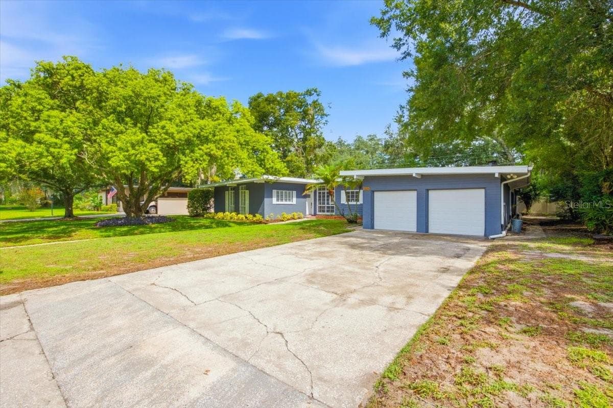 1626 SIMS PLACE — photo 3 of 52