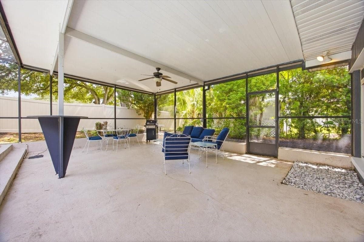 1626 SIMS PLACE — photo 33 of 52