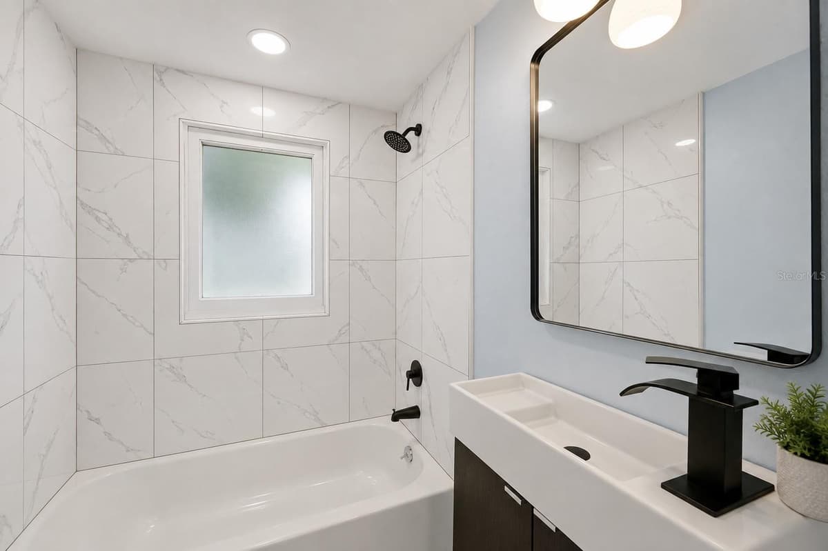 5541 KENSINGTON STREET — photo 8 of 12
