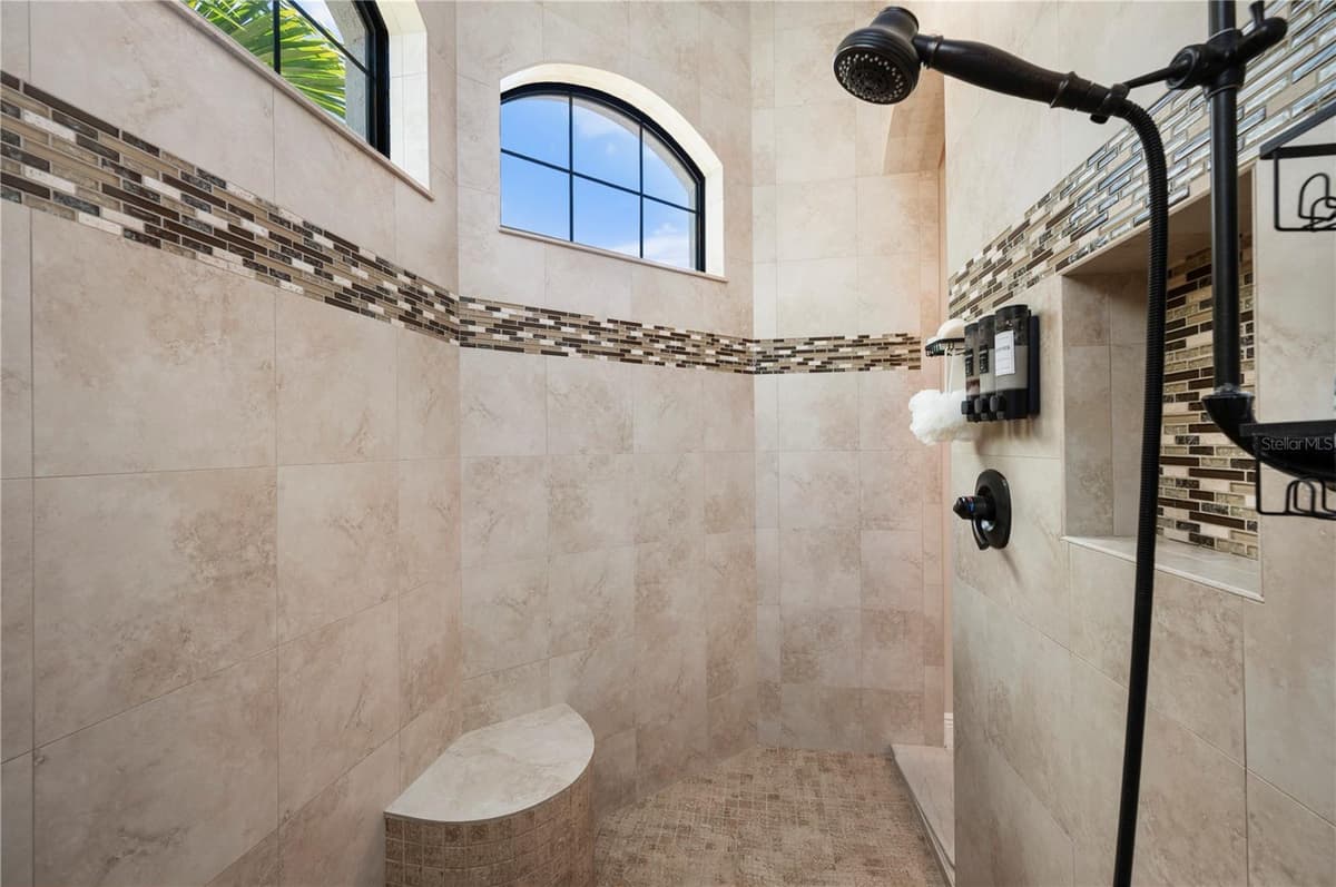 325 SEGOVIA DRIVE — photo 29 of 54
