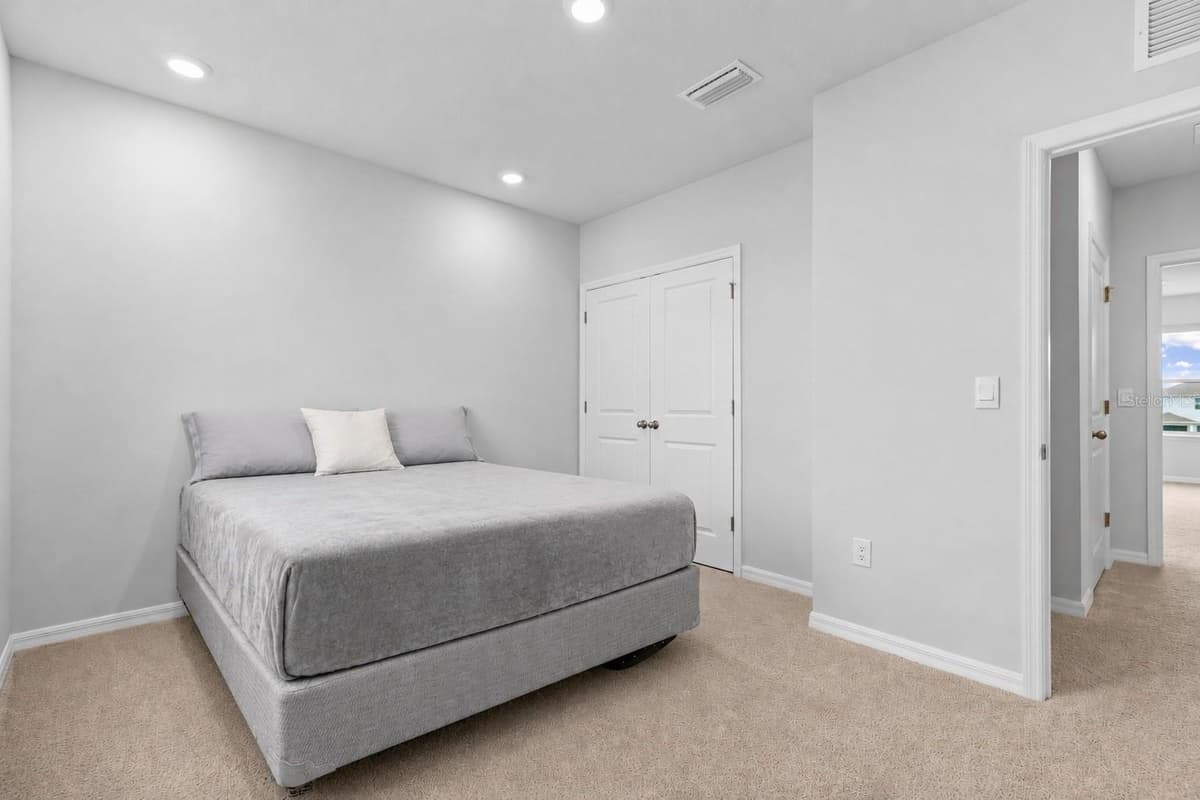 4410 DUSKY DAWN LANE — photo 33 of 52