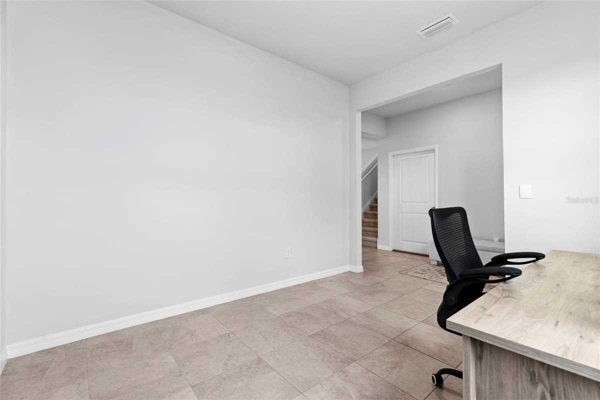 4410 DUSKY DAWN LANE — photo 17 of 52