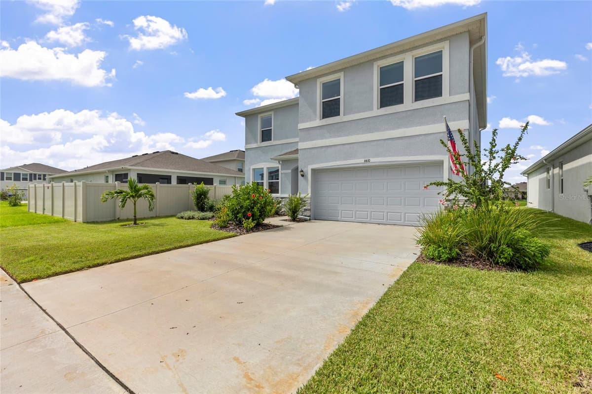 4410 DUSKY DAWN LANE — photo 4 of 52