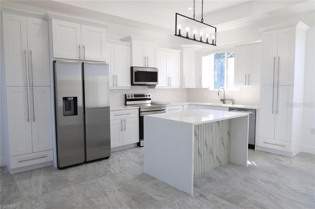114 PRESTON STREET — photo 5 of 15