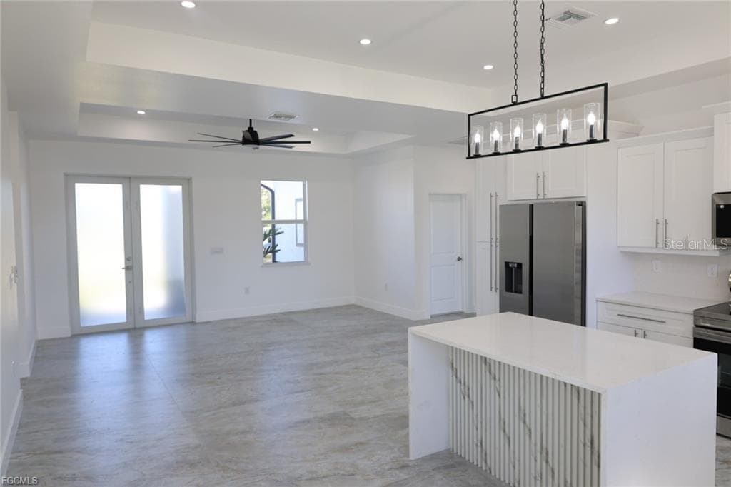 114 PRESTON STREET — photo 3 of 15