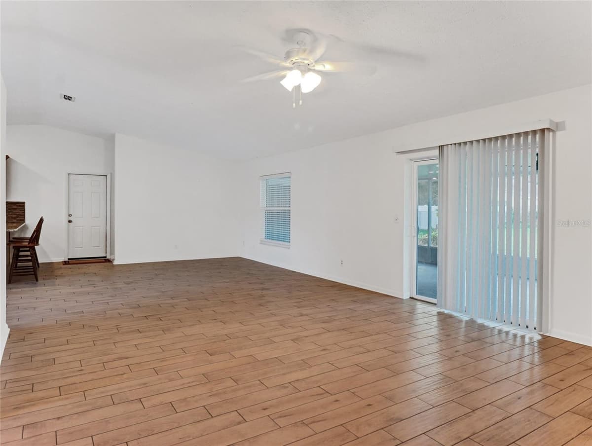 2423 BUCKHORN MANOR DRIVE — photo 9 of 50