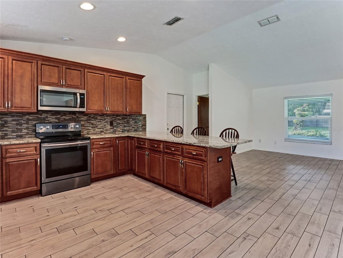 2423 BUCKHORN MANOR DRIVE — photo 14 of 50