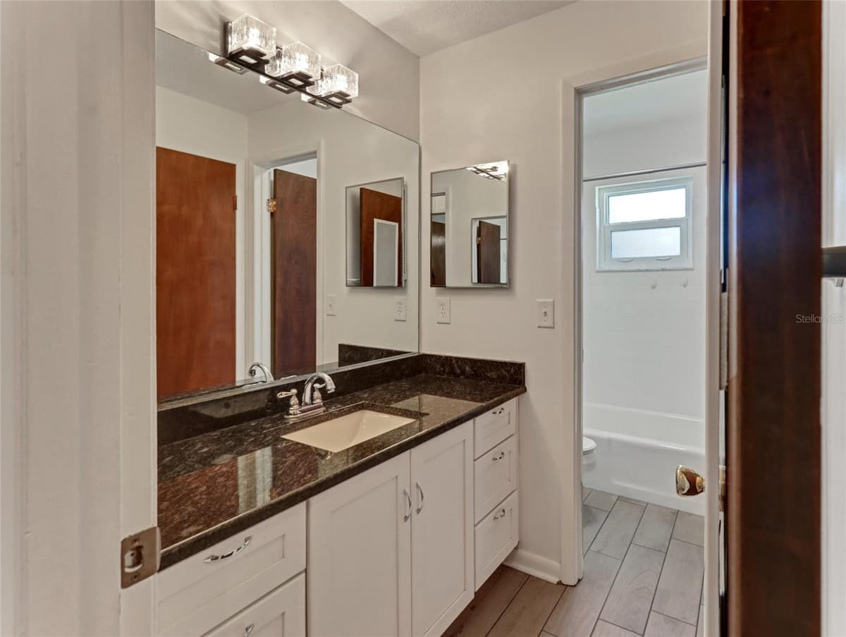 2423 BUCKHORN MANOR DRIVE — photo 33 of 50