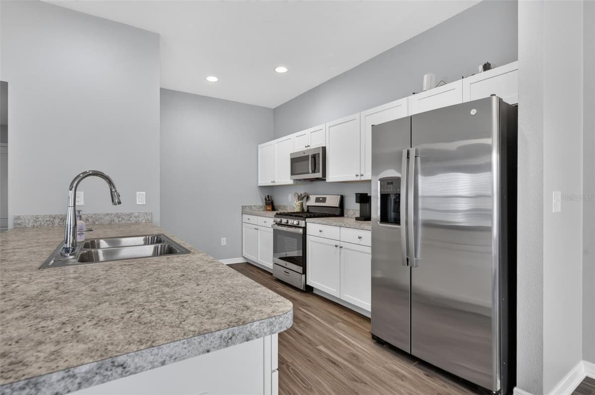 7686 WOODLEY TERRACE — photo 15 of 40